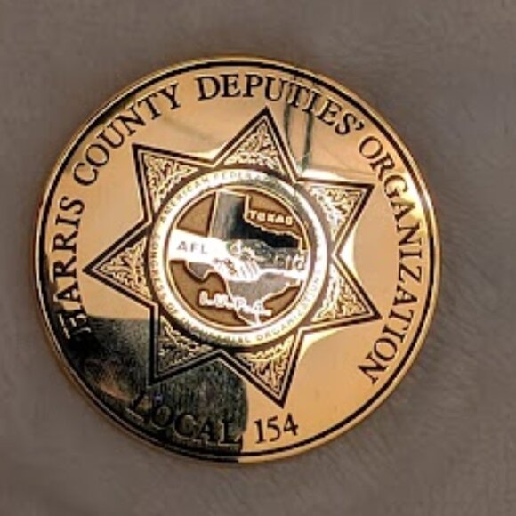 O2 DEPUTIES' ORGNZN COIN "Swear to Protect Those Who Cannot Protect Themselves" - Picture 3 of 5